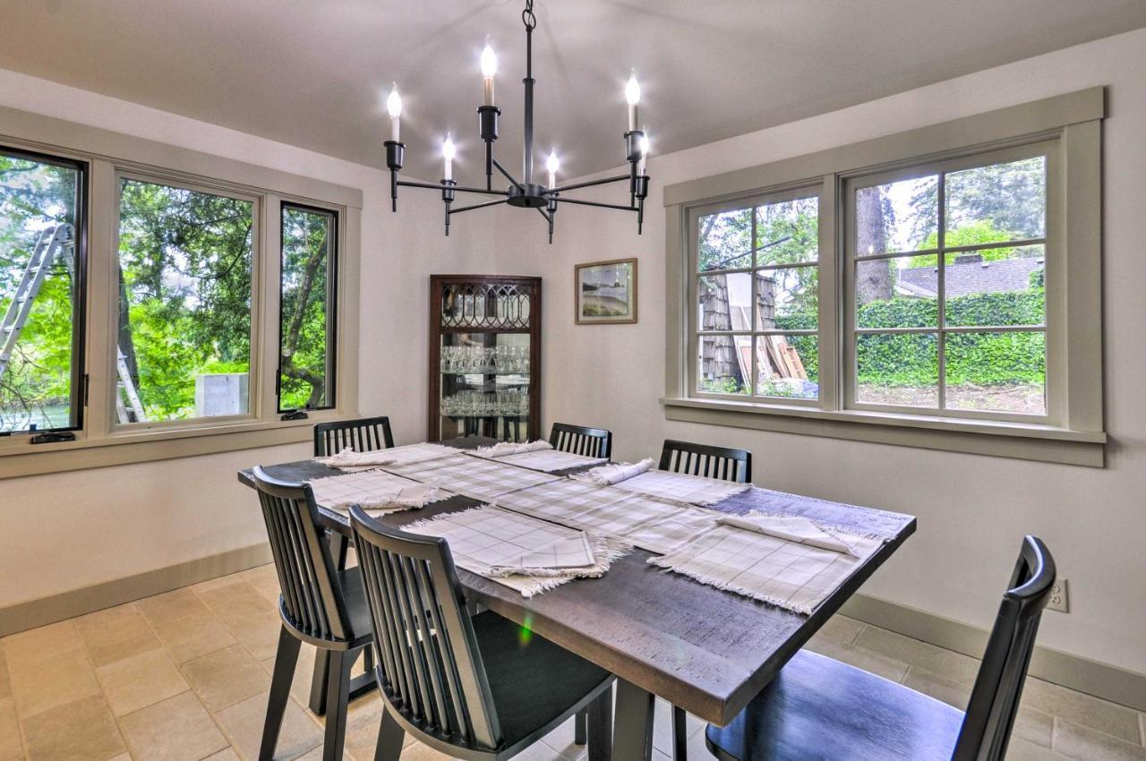 Peaceful And Elegant Cottage With Riverside View Oregon City Exteriér fotografie
