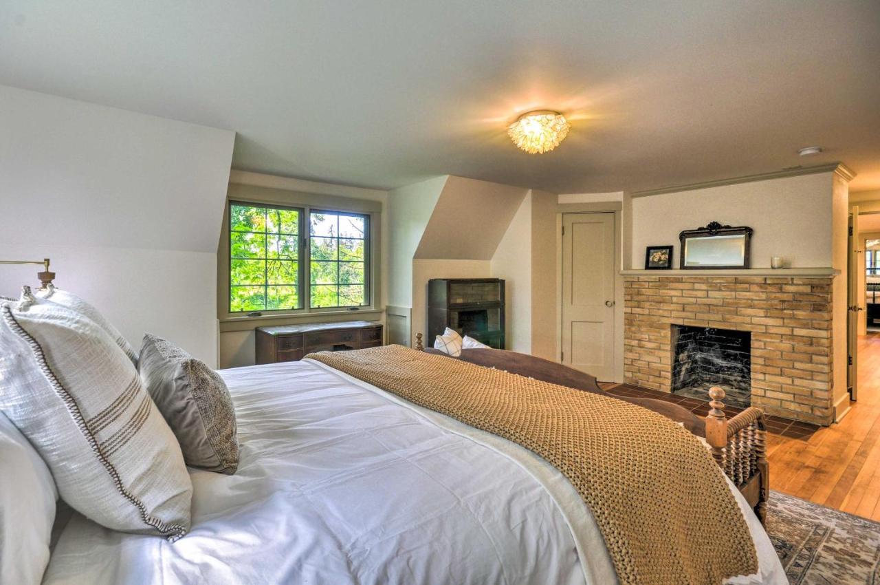 Peaceful And Elegant Cottage With Riverside View Oregon City Exteriér fotografie