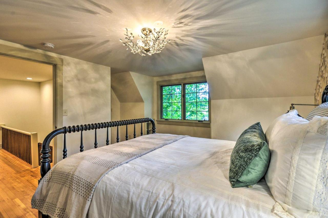 Peaceful And Elegant Cottage With Riverside View Oregon City Exteriér fotografie